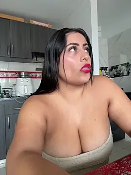 Snapshot of Sol_biglips chatting on 03.24.26 Sol biglips online show from 03.24.26