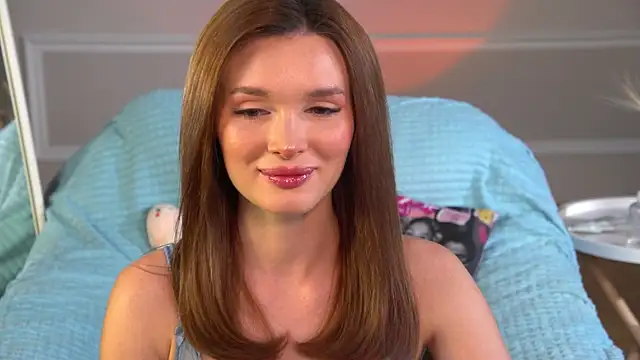 Snapshot of Eva_Golden chatting on 05.27.26 Eva Golden online show from 05.27.26