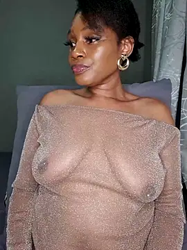 Snapshot of playgirlmc chatting on 03.12.25 playgirlmc online show from 03.12.25