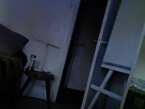 Snapshot of oopsxx chatting on 02.08.25 oopsxx online show from 02.08.25