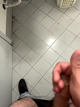  themask  online show from 11.17.25