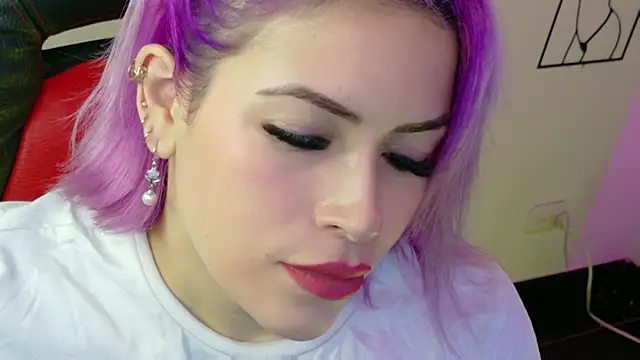 Snapshot of Natalia_Montoya chatting on 06.04.26 Natalia Montoya online show from 06.04.26