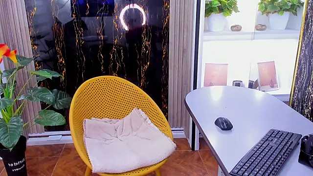 AlixLong online show from 01.11.25