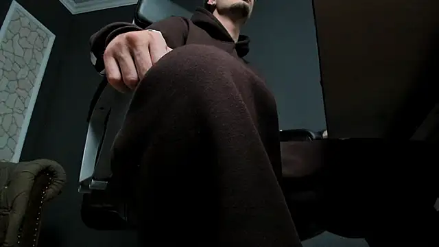 BrandonTate online show from 12.19.25