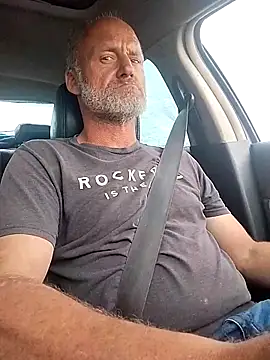 FloppyPickle4u online show from 02.19.25