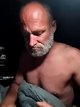 Snapshot of FloppyPickle4u chatting on 02.10.26 FloppyPickle4u online show from 02.10.26