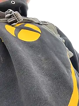 Snapshot of FloppyPickle4u chatting on 02.11.26 FloppyPickle4u online show from 02.11.26