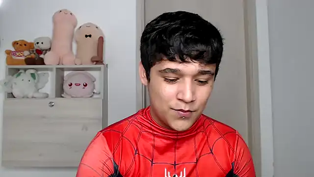 kaiine190 online show from 10.31.25