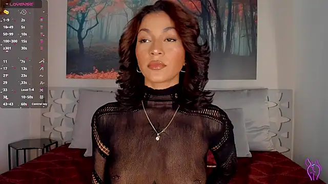 LunaRuso online show from 01.19.25