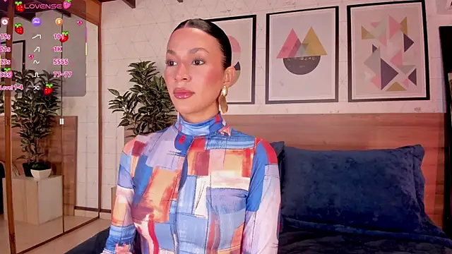 LunaRuso online show from 02.11.26