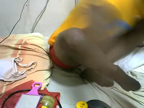 Ma-yolo001 online show from 01.05.25