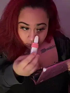 Snapshot of Juicyjordie chatting on 01.05.25 Juicyjordie online show from 01.05.25