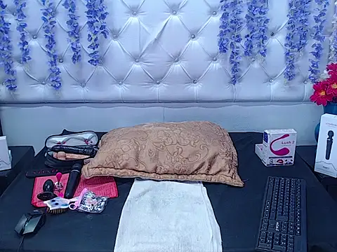 Snapshot of Brith_Adams chatting on 02.06.25 Brith Adams online show from 02.06.25