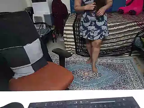 Arushisingh8888 online show from 12.08.24