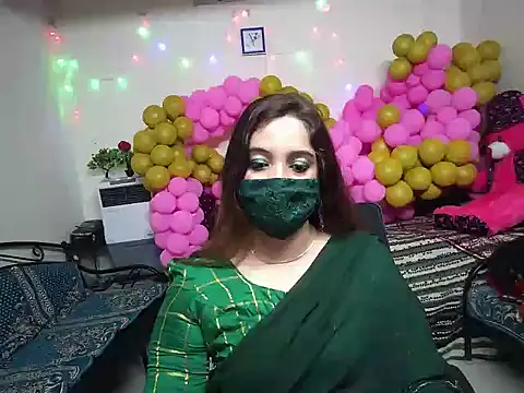 Arushisingh8888 online show from 12.19.24