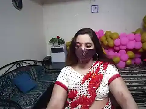 Arushisingh8888 online show from 12.22.24