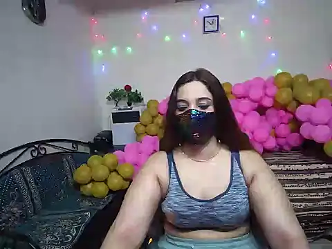 Arushisingh8888 online show from 12.27.24