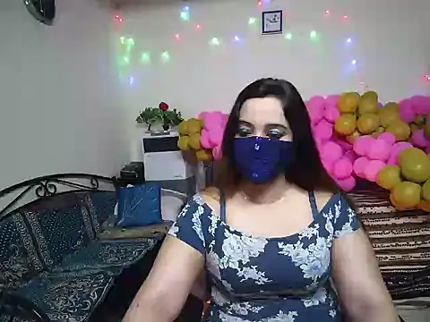 Arushisingh8888 online show from 12.30.24