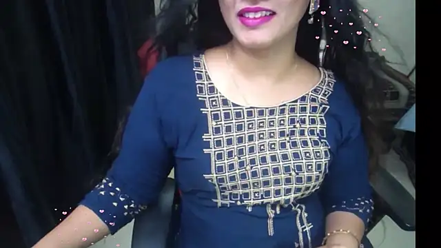 Snapshot of Arushisingh8888 chatting on 05.20.26 Arushisingh8888 online show from 05.20.26