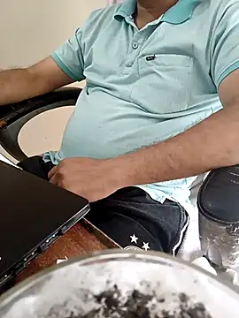 Hot-man39 online show from 10.22.25