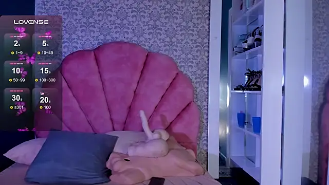 Samantha cp  online show from 01.25.25