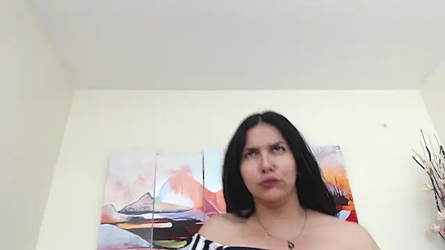 KatrinaRolan online show from 02.24.25