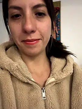 Megannklein online show from 09.28.25