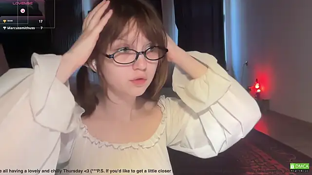 Snapshot of electric_babe chatting on 07.02.26 electric babe online show from 07.02.26