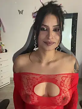 Snapshot of _elektrah chatting on 05.02.26 elektrah online show from 05.02.26