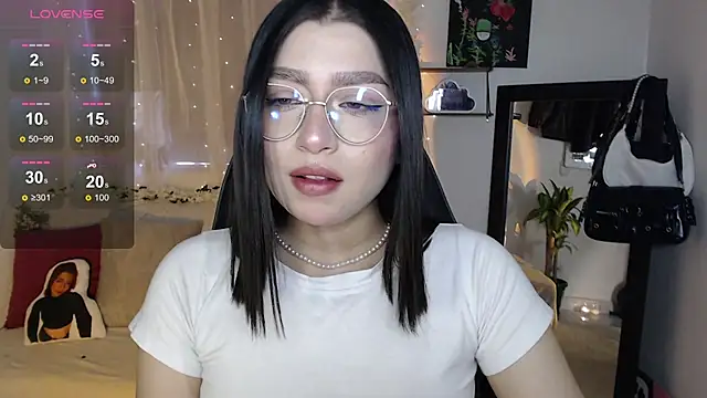 mily thomson b  online show from 09.27.25