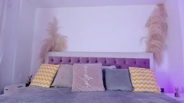 Emelyy Carter online show from 01.30.25