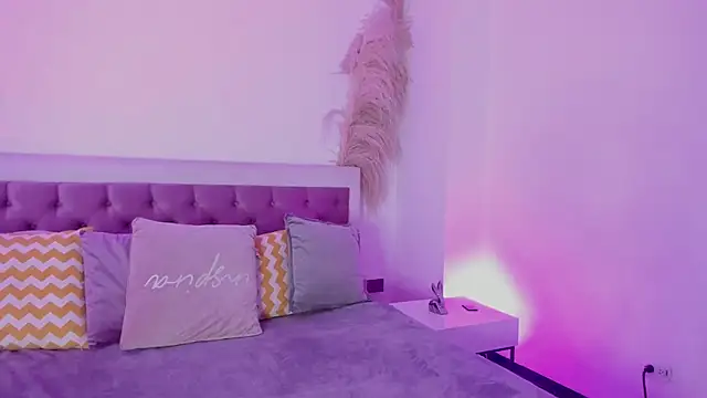 Emelyy Carter online show from 02.03.25