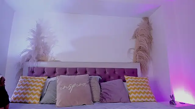 Emelyy Carter online show from 03.05.25