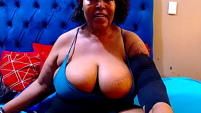 ebonycandy10 online show from 03.15.25