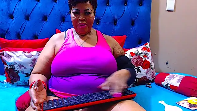 ebonycandy10 online show from 09.09.25