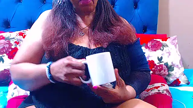 Snapshot of ebonycandy10 chatting on 10.07.25 ebonycandy10 online show from 10.07.25