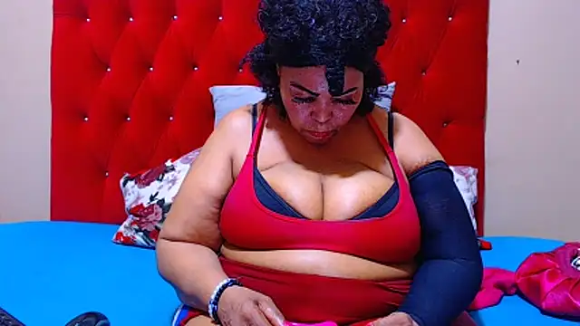 ebonycandy10 online show from 12.21.25