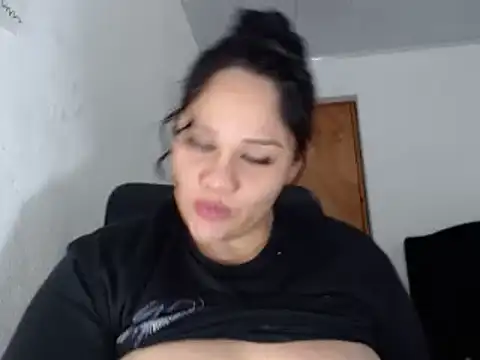 Snapshot of melissa4855 chatting on 01.12.25 melissa4855 online show from 01.12.25