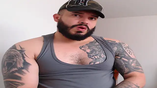 Snapshot of alexandergranda71 chatting on 12.29.24 alexandergranda71 online show from 12.29.24