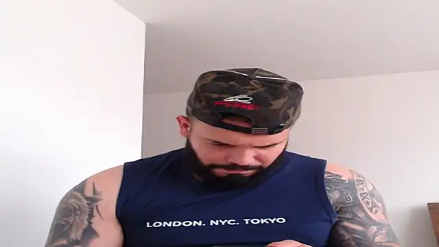 Snapshot of alexandergranda71 chatting on 12.30.24 alexandergranda71 online show from 12.30.24