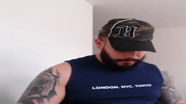 Snapshot of alexandergranda71 chatting on 12.30.24 alexandergranda71 online show from 12.30.24