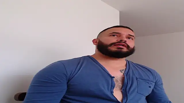 Snapshot of alexandergranda71 chatting on 01.31.25 alexandergranda71 online show from 01.31.25