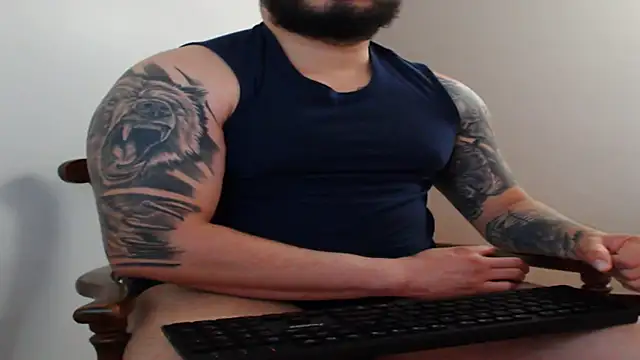 Snapshot of alexandergranda71 chatting on 03.03.25 alexandergranda71 online show from 03.03.25