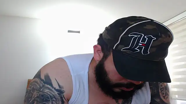 Snapshot of alexandergranda71 chatting on 03.19.25 alexandergranda71 online show from 03.19.25