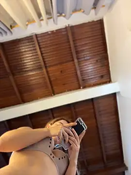 emiss  online show from 04.08.26