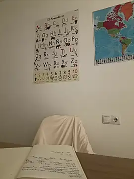 streetdoll online show from 01.11.25