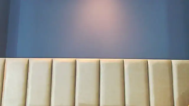 Snapshot of ThaniaJones chatting on 01.27.25 ThaniaJones online show from 01.27.25