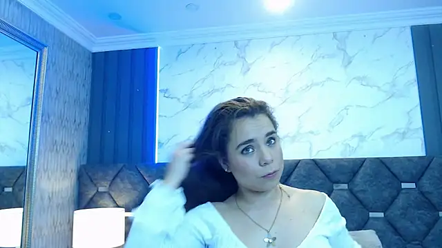 Snapshot of ThaniaJones chatting on 03.13.25 ThaniaJones online show from 03.13.25