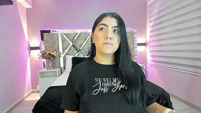 PaulinaDuarte online show from 12.14.24