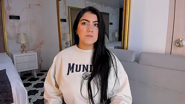 PaulinaDuarte online show from 01.14.25